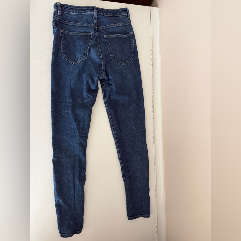 Jeans - Picture 2 of 3